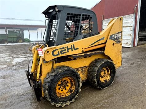 skid steer speeds